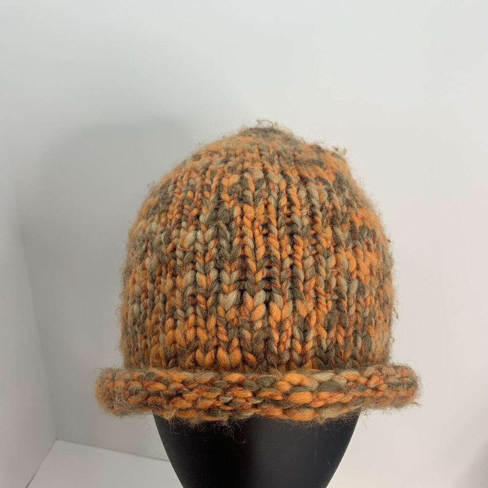 Inverni Wool Beanie Women's‎ Hat Made in Italy Beige White Nude Cable Knit
